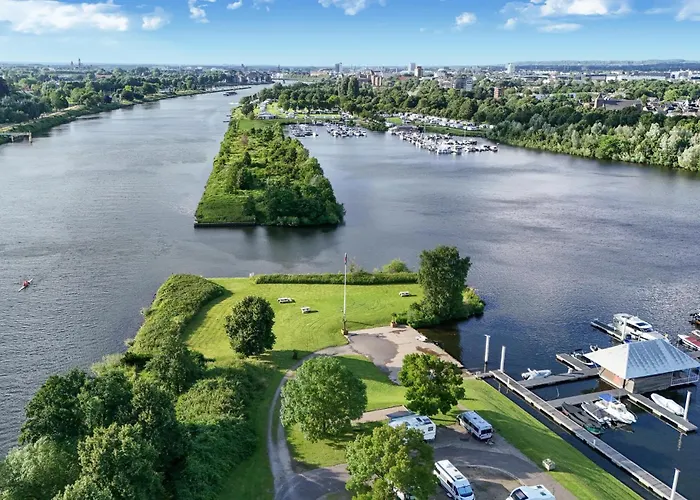 Tekne House Boat Vrijthof 4*