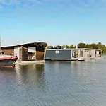 House Boat Vrijthof Botel Maastricht