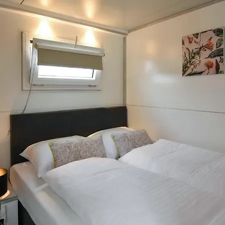 House Boat Vrijthof