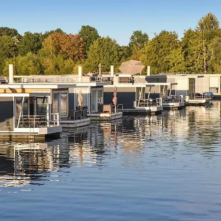 House Boat Vrijthof Botel Maastricht