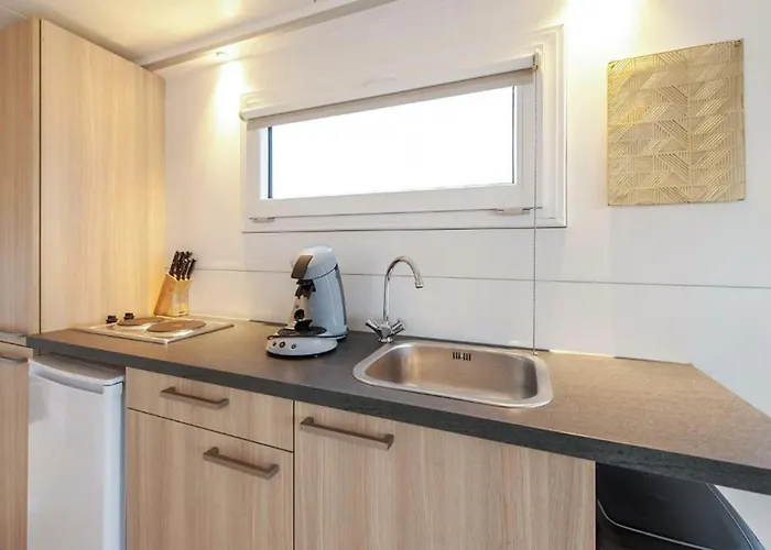 House Boat Vrijthof 4* מאסטריכט