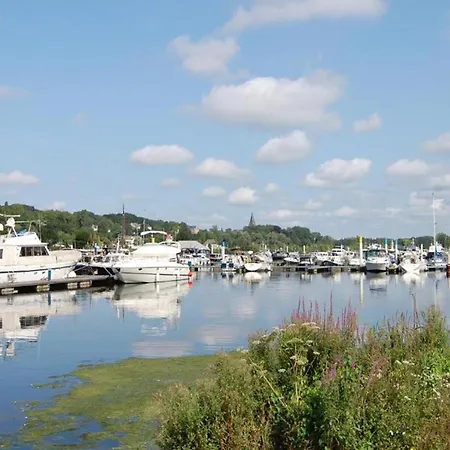 Ботель House Boat Vrijthof